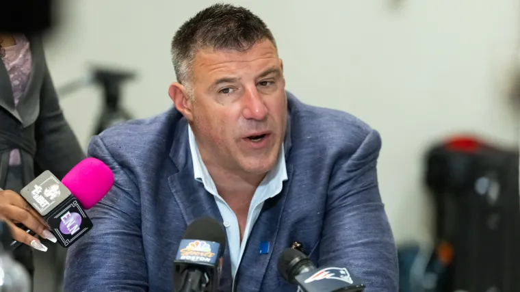 Report: Mike Vrabel Feels Remorse For Ruining Dianna Russini's Career image