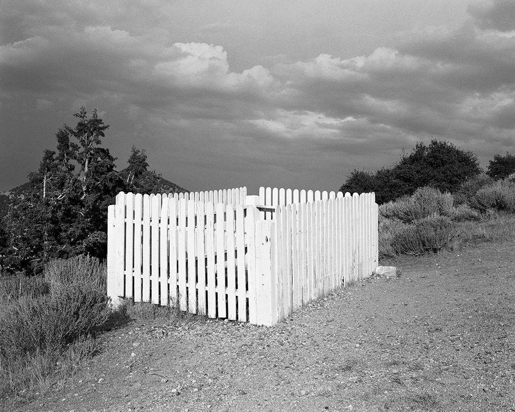 XLMP068 White Fence, 1988, Mimi Plumb photo