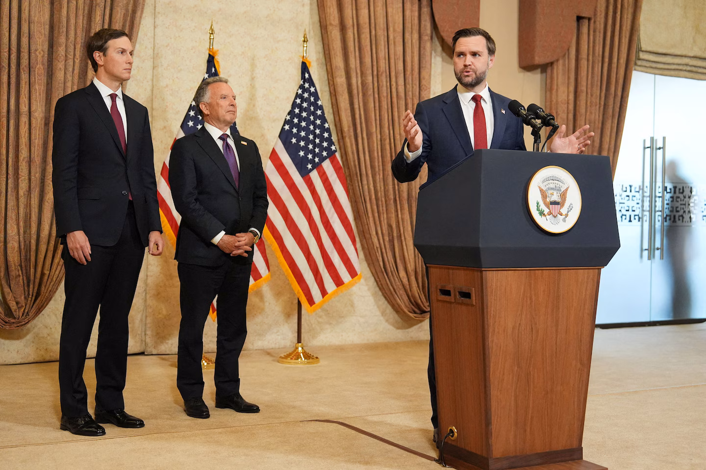 Iran talks to resume this weekend without Vance