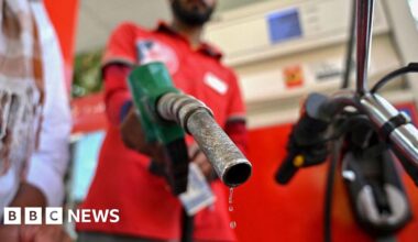 Oil rises as US-Iran peace talks stall - BBC