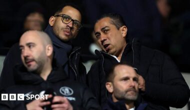 Liam Rosenior talking to Behdad Eghbali, with recruiters Joe Shields and Paul Winstanley in the foreground.