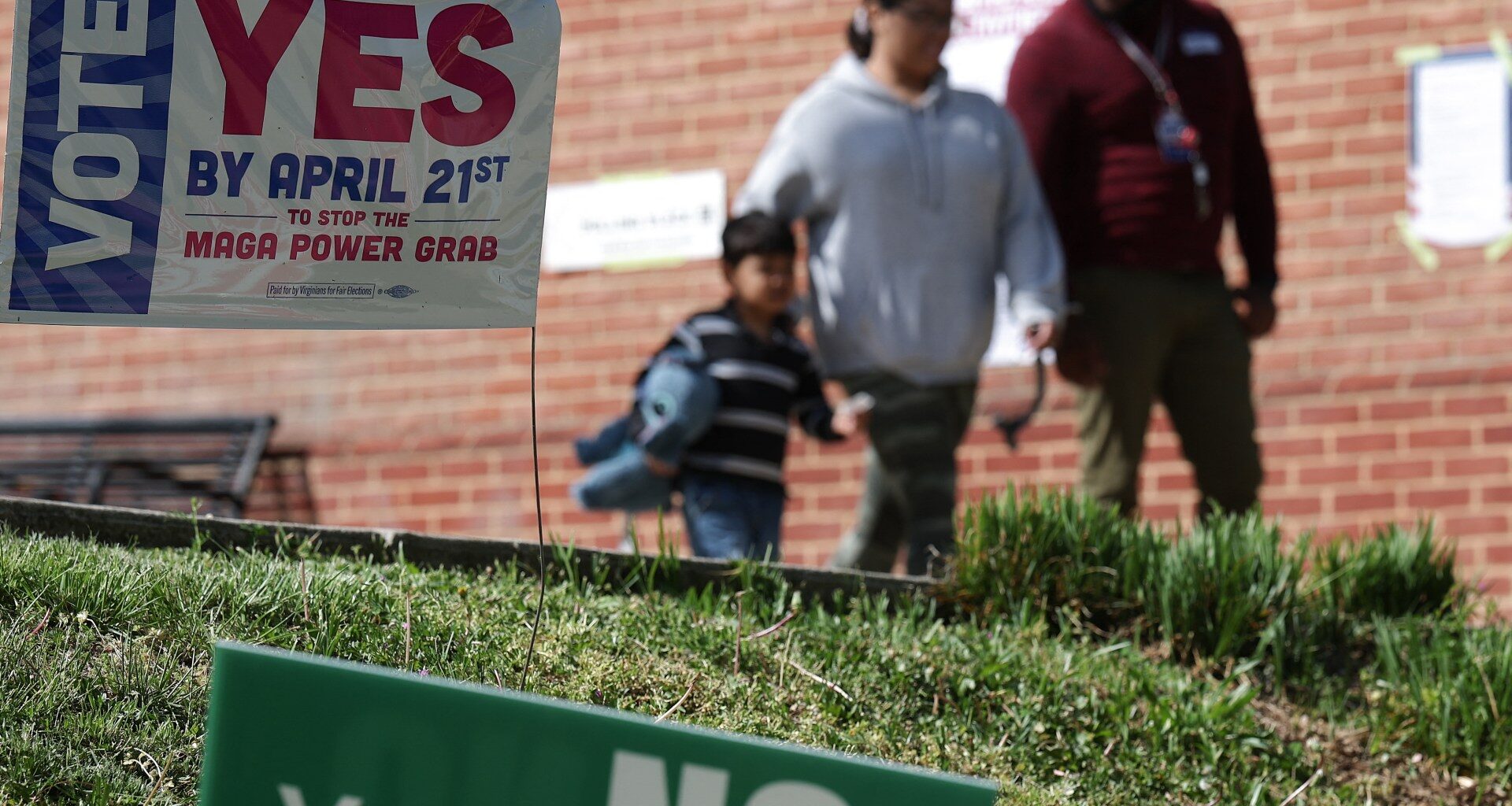 Democrats up in Virginia, but US voters may pay price for redistricting war | US Midterm Elections 2026 News