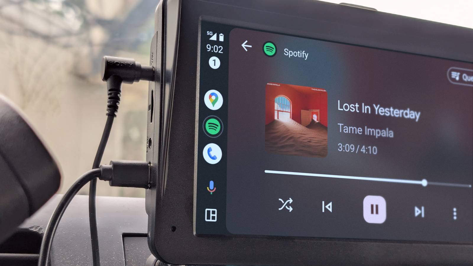 I drive with Android Auto every day—here's why it's stuck in the past
