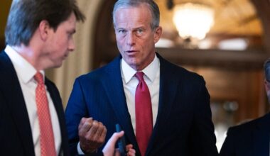 Senate begins "vote-a-rama" as GOP moves forward with funding ICE without Democrats