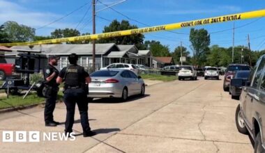 Eight children killed in Louisiana shooting, police say - BBC