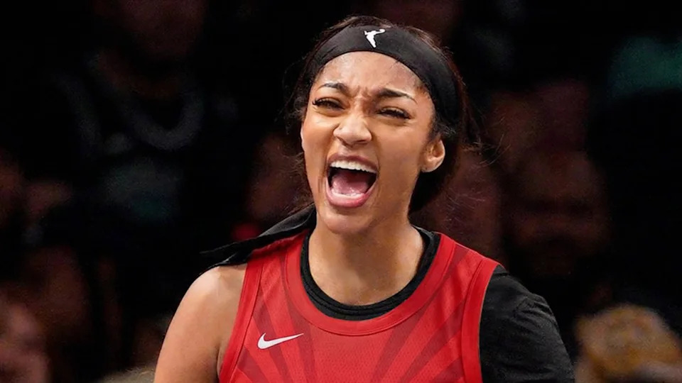 Angel Reese on court.Angel Reese&period;