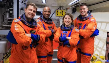 The Artemis II crew will include Victor Glover, second from left, the first Black astronaut to fly to the Moon.