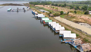 Bangkok Post - Diesel surges past B50/litre