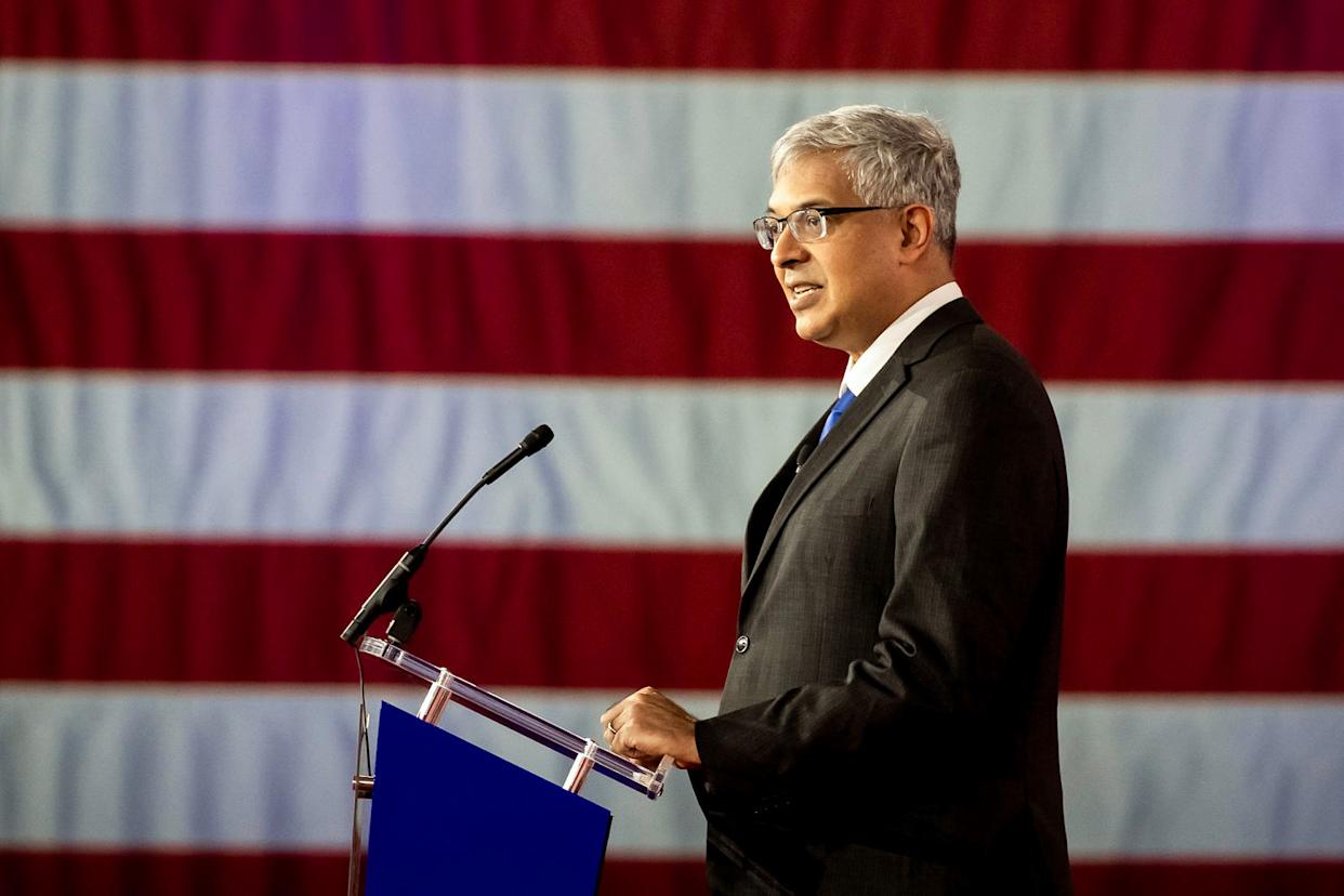 Image: Director of the National Institutes of Health Jay Bhattacharya (Leandro Lozada / AFP - Getty Images)