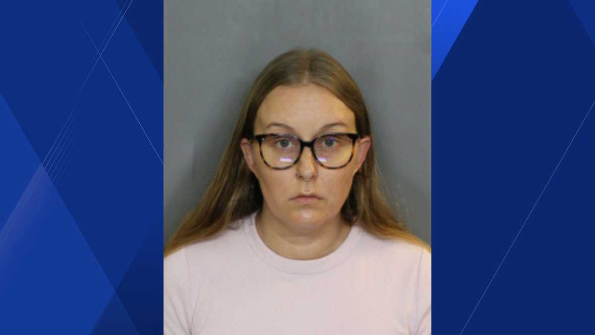 Port Charlotte High School teacher arrested after alleged sexual activity with student on campus