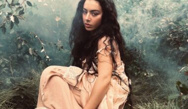 Charli xcx Team Clarifies Sky Ferreira Wuthering Heights Credit Claim