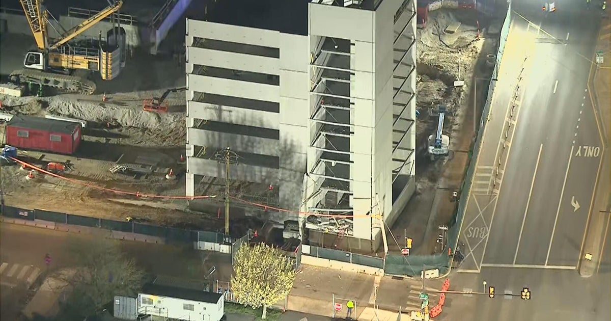 Parking garage collapses in Grays Ferry, Philadelphia; 1 dead, search for 2 others underway