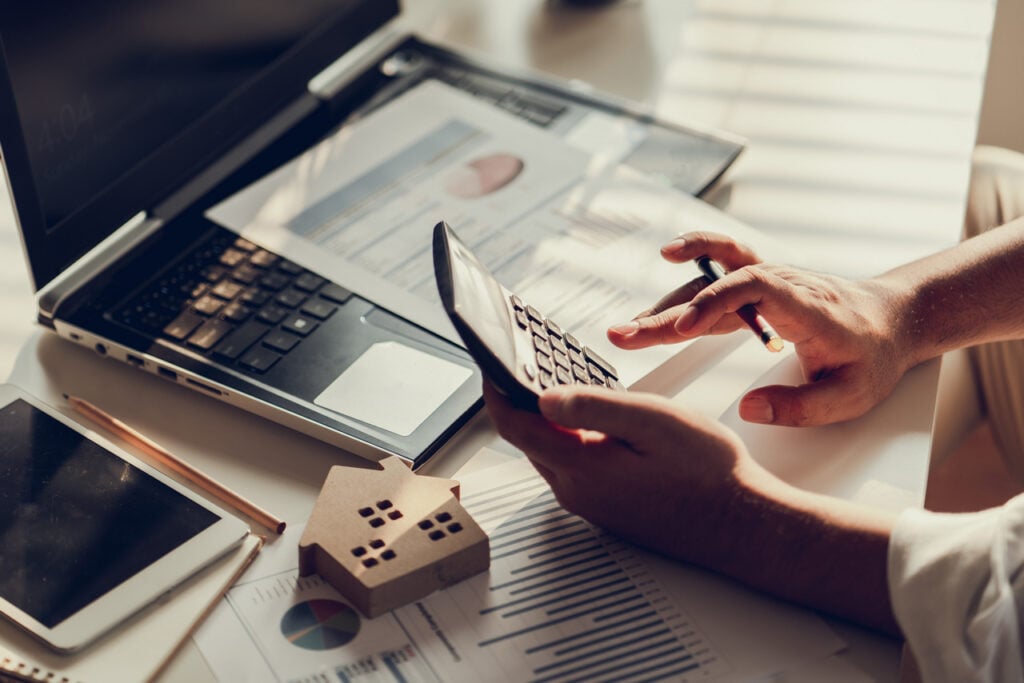 The Average Retiree Brings In $5,455 Monthly but Spends $5,119 — Can You Guess the Expense Taking the Biggest Bite?