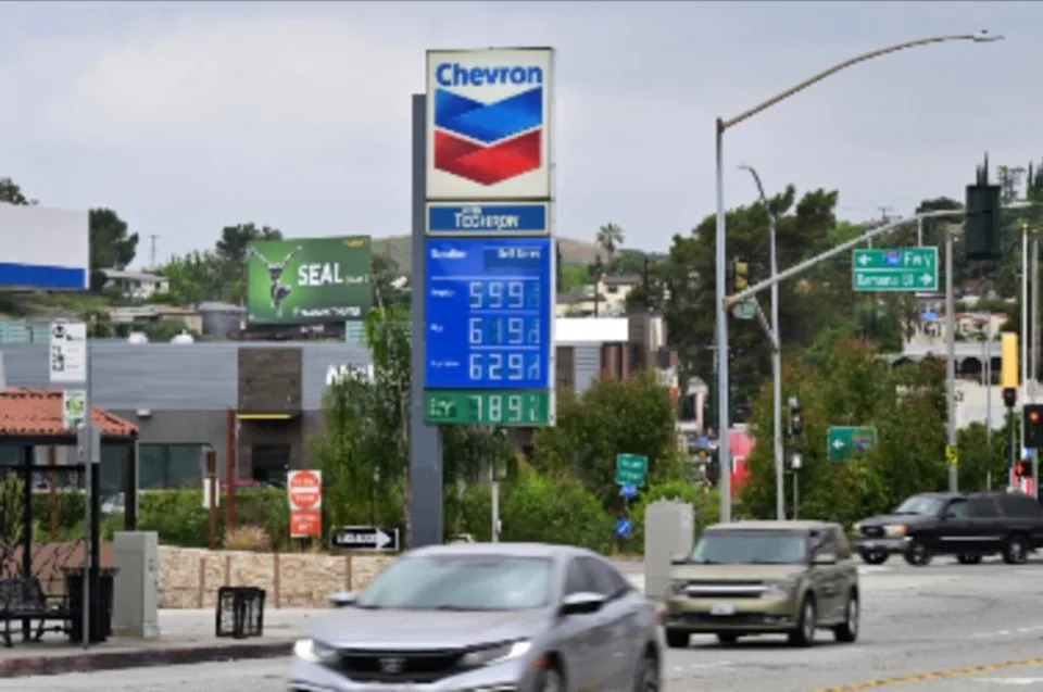 Fox News’ Bill Hemmer cut off President Donald Trump’s top economic adviser when he tried to blame former President Joe Biden for high gas prices amid the Iran war (AFP via Getty Images)