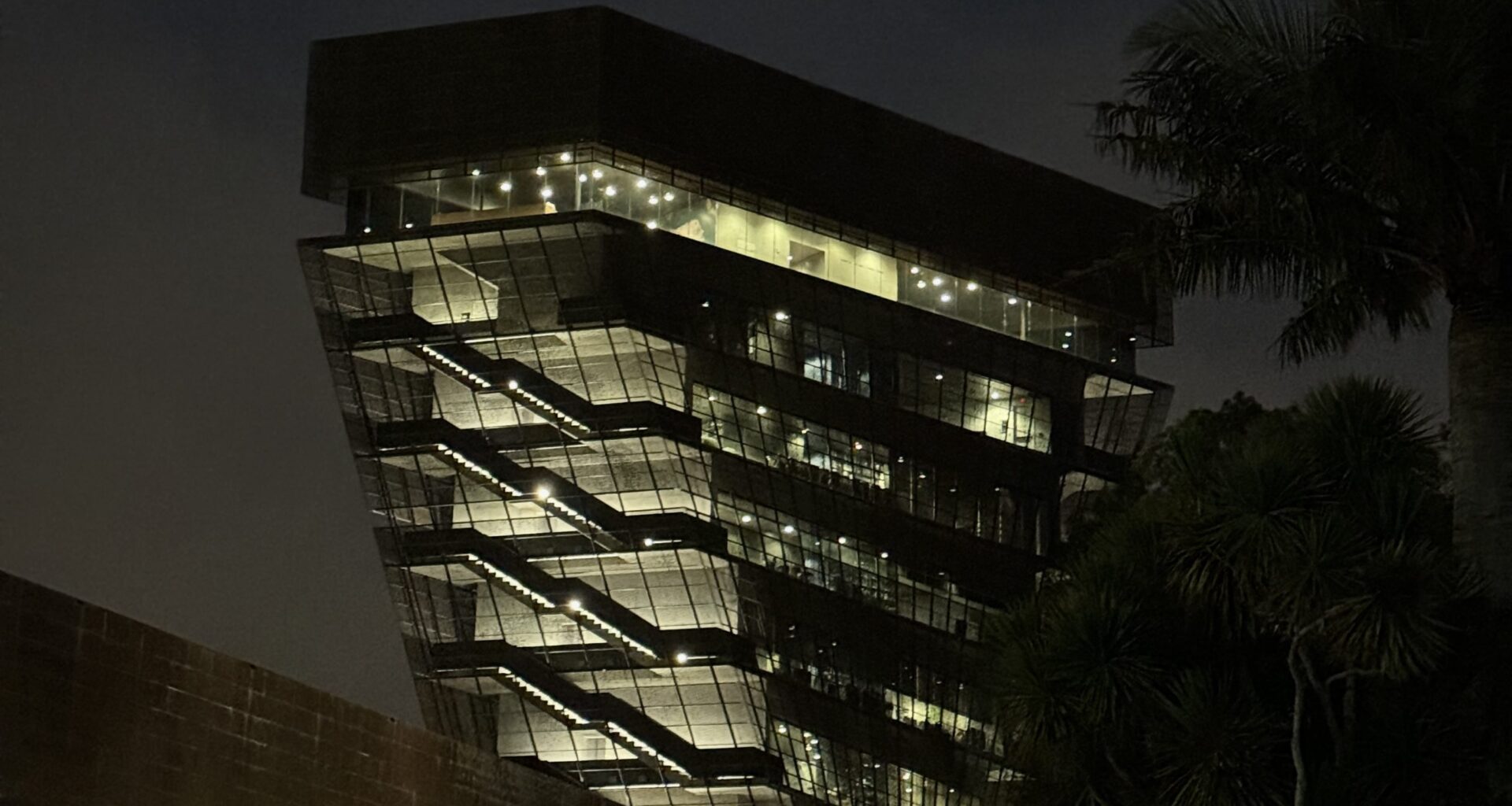 Tensions rise between docents and admin at FAMSF