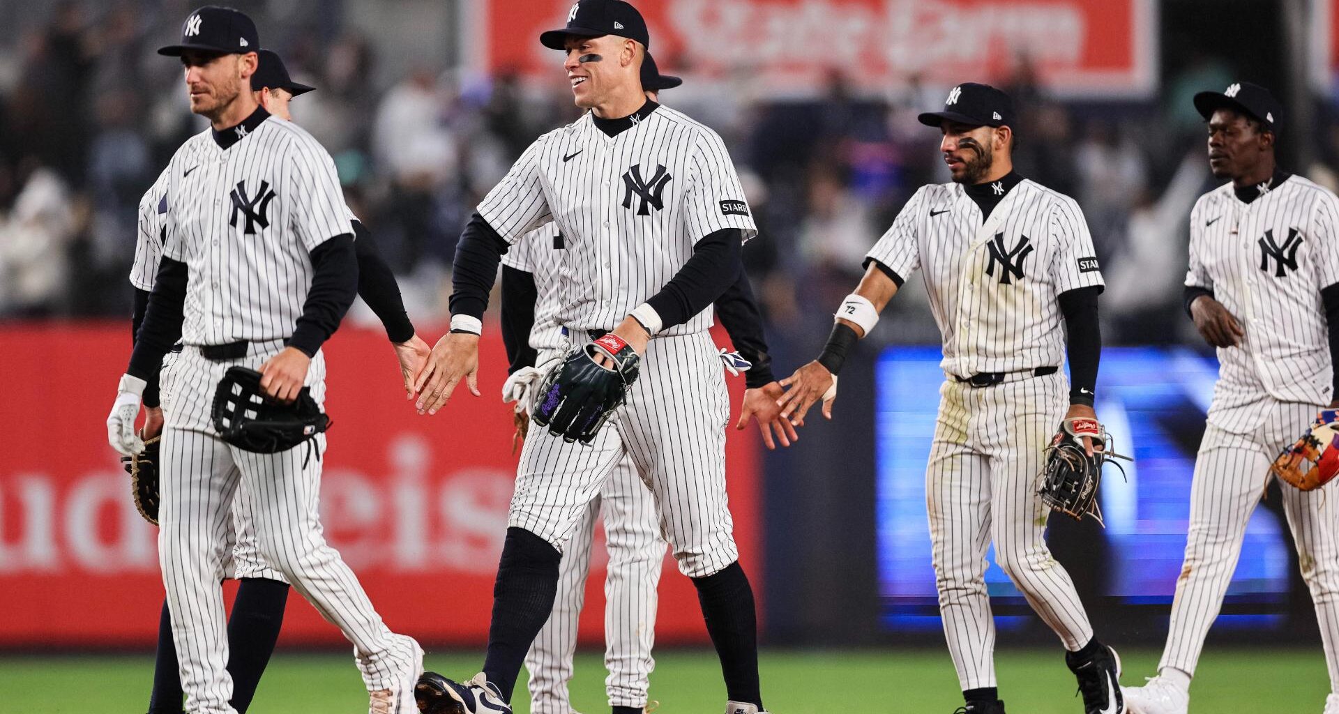 Stanton has first steal since 2020, hits 2-run single in Yankees' 9-7 win over Marlins