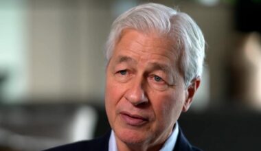 Jamie Dimon says "life will be better" with AI, but notes risks for workers
