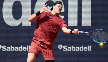 Jack Draper in action on Monday in Barcelona.