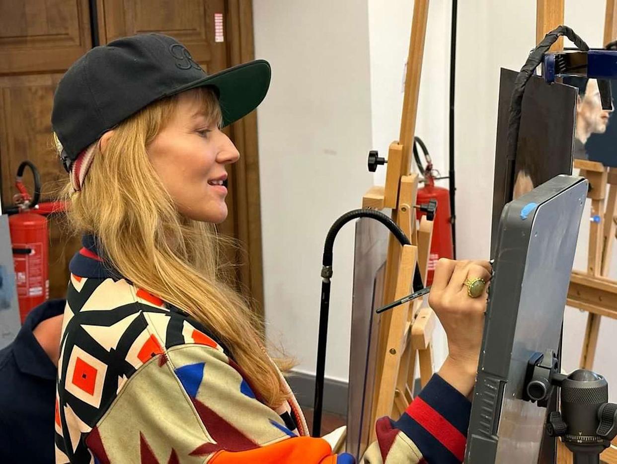 Jewel at work painting.Credit: Matthew Takes