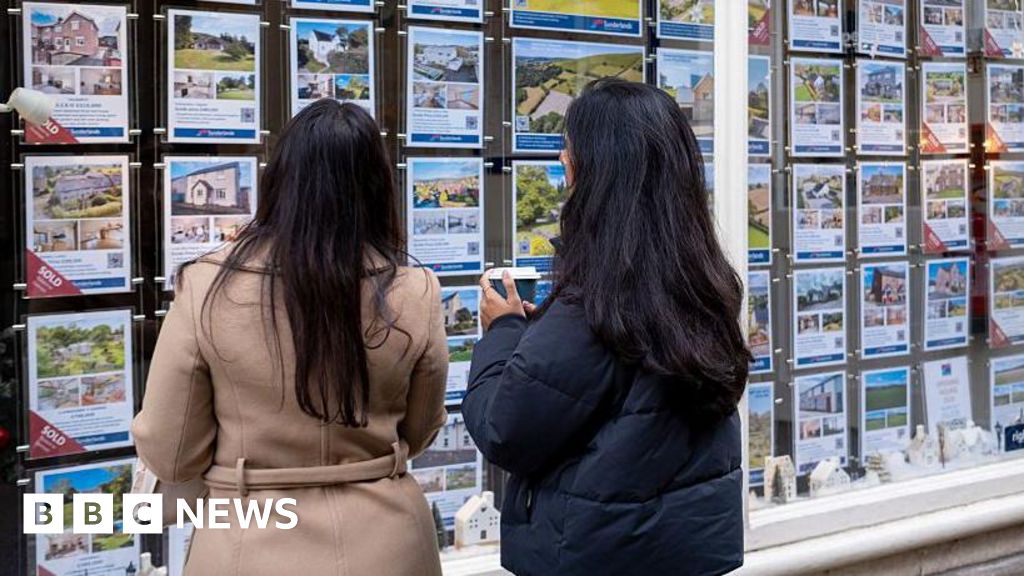 UK house prices fall as Iran war uncertainty dampens demand - BBC