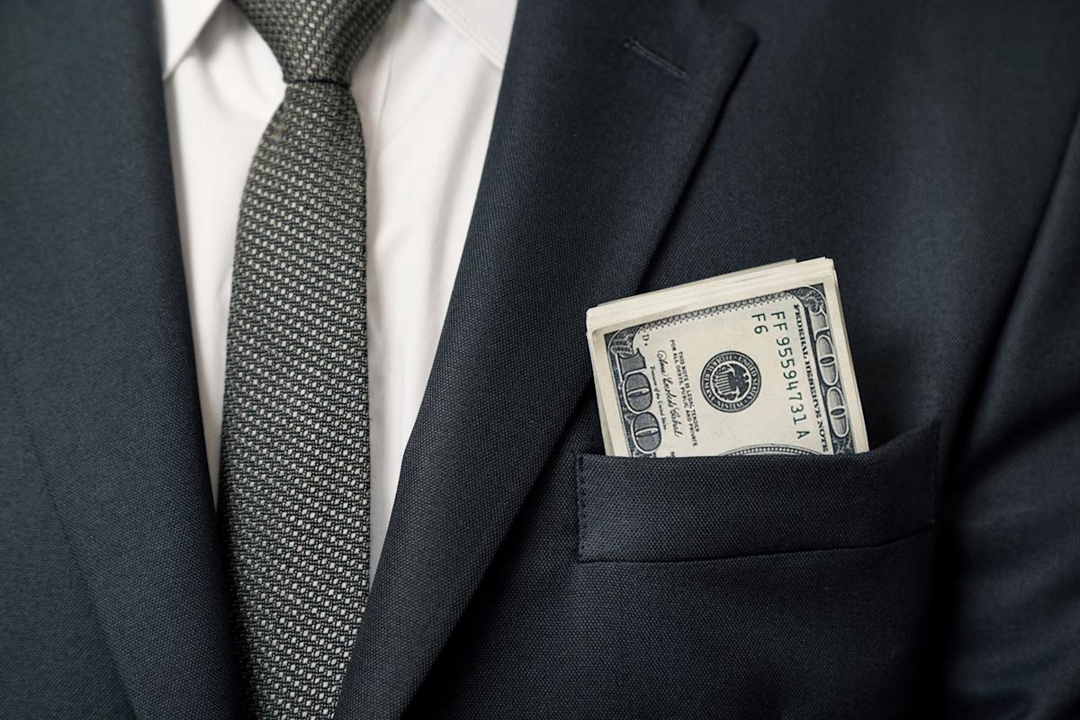 The 401(k) Trick That Lets Executives Contribute Up to $69,000 a Year