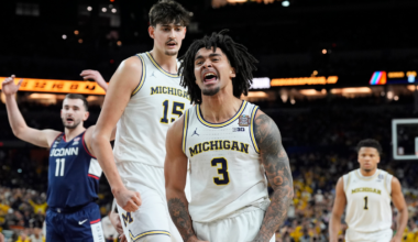 Michigan beats UConn to win national championship: Wolverines claim first title since 1989