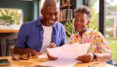Why Wealthy Retirees Are Draining Their 401(k) Early to Lock In a Bigger Social Security Check at 70
