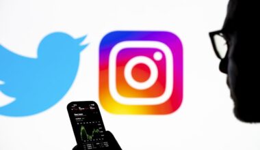 How personal finance advice is getting political, thanks to ‘finfluencers’