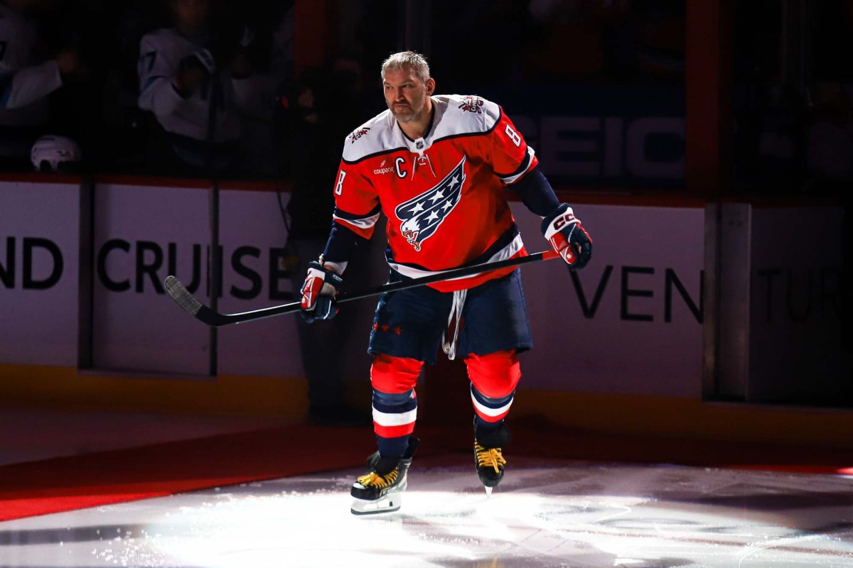 Did Alex Ovechkin want to pass up his empty-netter against Pittsburgh today so that his final goal is on a goalie?