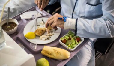 RFK Jr.'s healthy food agenda puts hospitals on notice about patients' meals