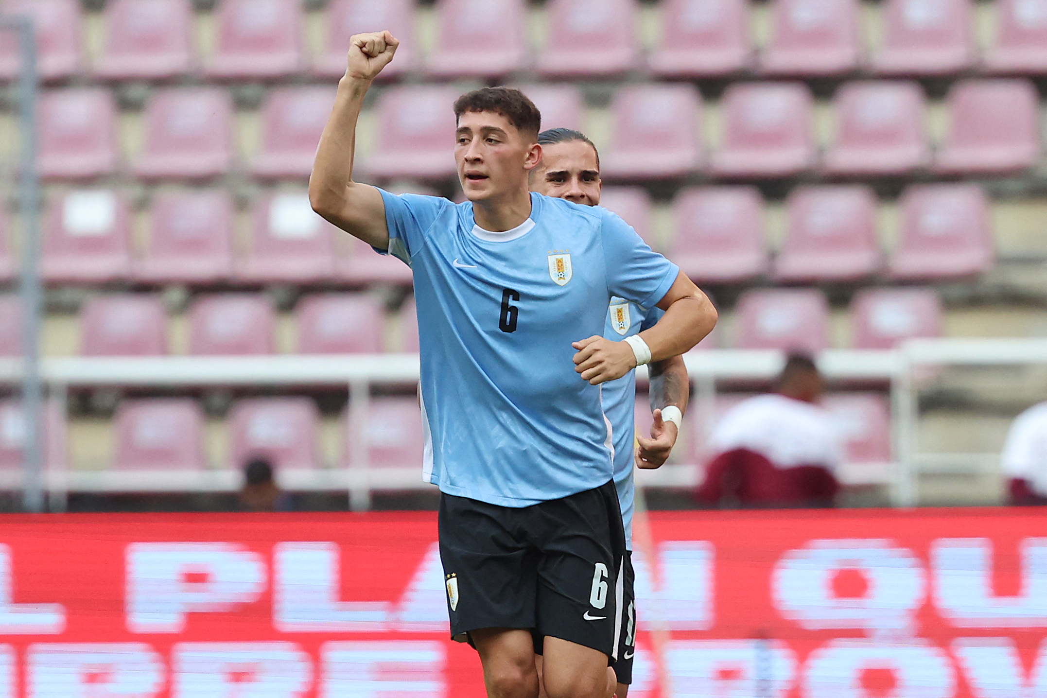 FBL-SOUTHAM-U20-URU-PER