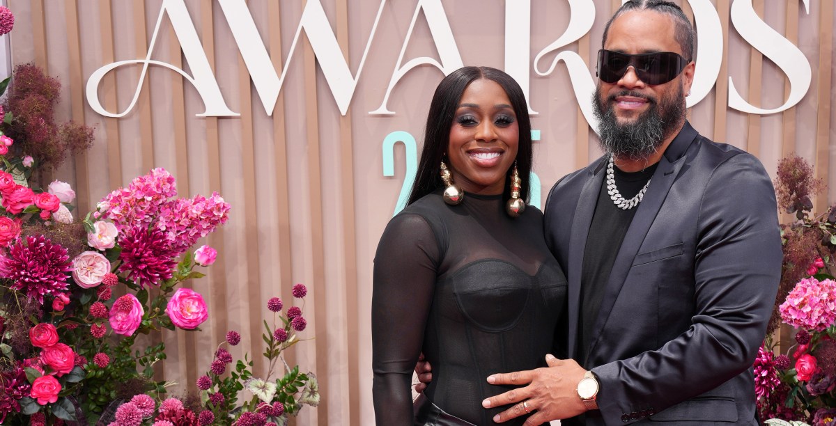 Jey Uso casually reveals Jimmy (and presumably Naomi) have a newborn!