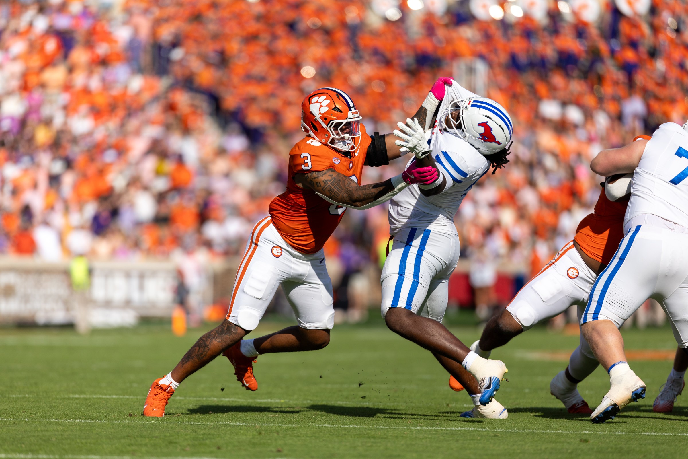 CLEMSON, SOUTH CAROLINA - OCTOBER 18: T.J. Parker #3 of the Clemson Tigers rushes against the Southern Methodist Mustangs at Memorial Stadium on October 18, 2025 in Clemson, South Carolina. (Photo by Tom Hauck/Getty Images)