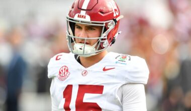 Eagles News: A mock draft that has Philadelphia taking a first-round quarterback