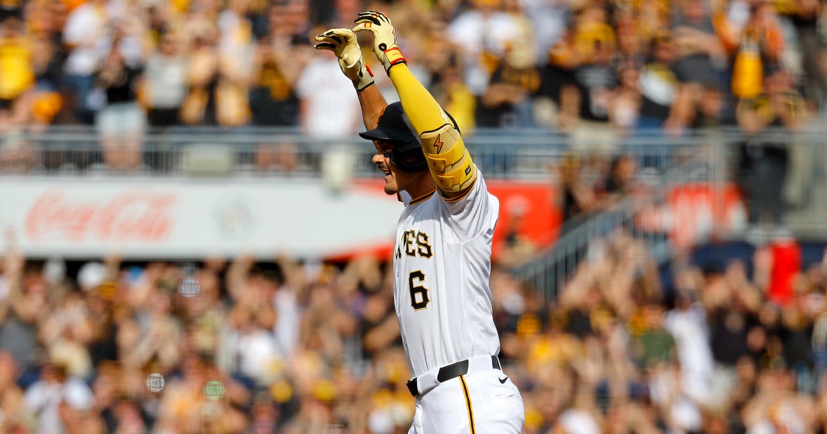 Photo shows Konnor Griffin's family's wholesome reaction to his first MLB hit