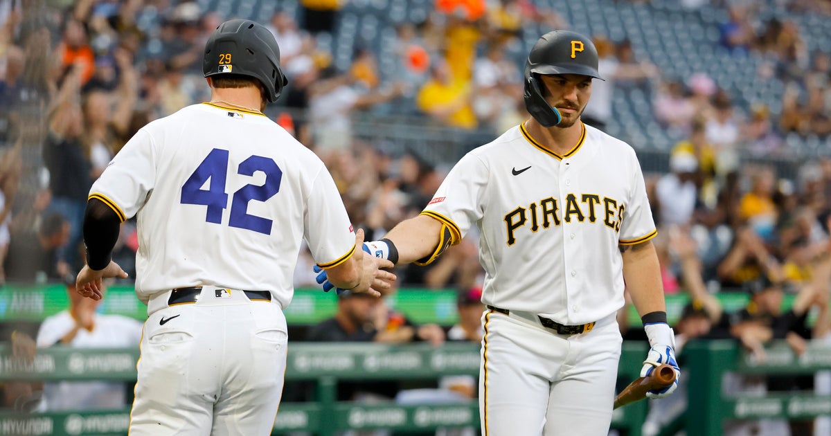 Carmen Mlodzinski tosses 6 dominant innings, Pirates top the Nationals 2-0