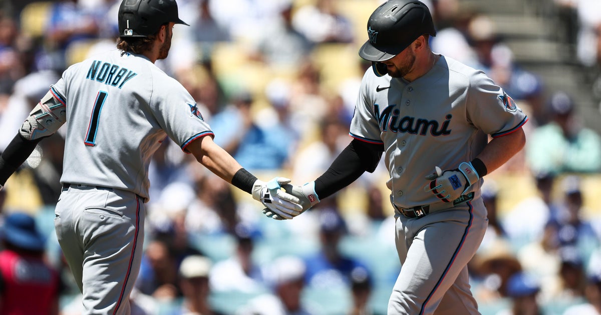 Sanoja has 2-out bloop single to spark Marlins to 3-2 victory over Dodgers