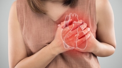 Know what happens before a heart attack strikes. (Picture credit: Freepik)
