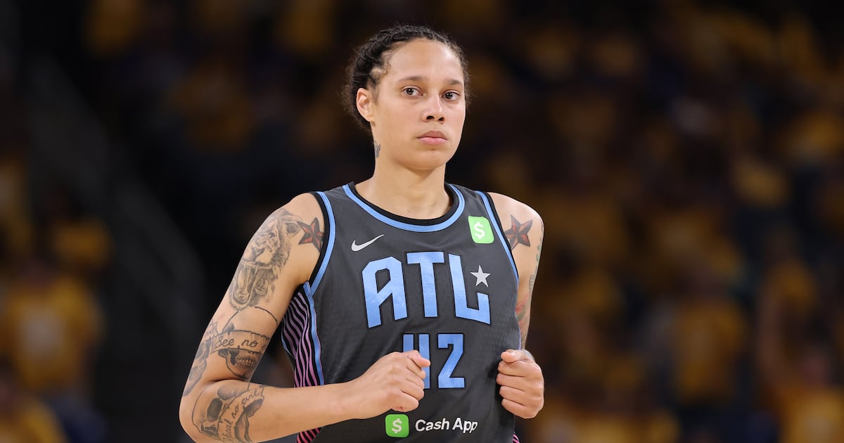 Atlanta Dream star Brittney Griner signing with Connecticut Sun, sources say – WSB-TV Channel 2