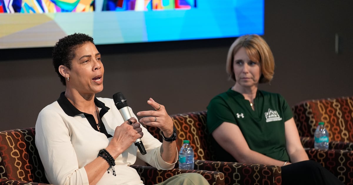 Cheryl Miller, other women's hoops greats discuss state of the game at AP Top 25 Poll Experience