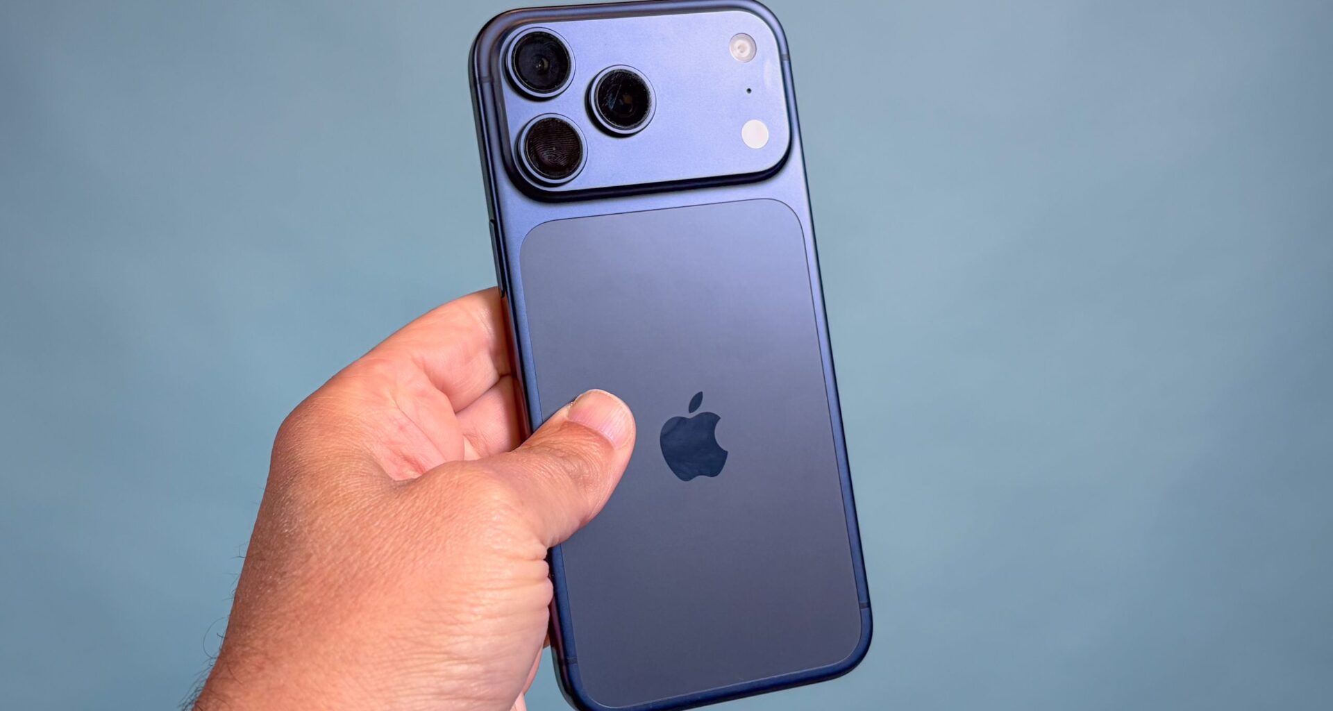 EU is mandating 'readily removable' batteries for phones — but iPhones may be exempt