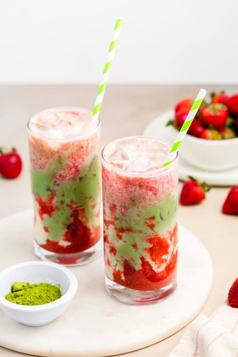 Joy Bauer's Matcha Strawberry Iced Latte