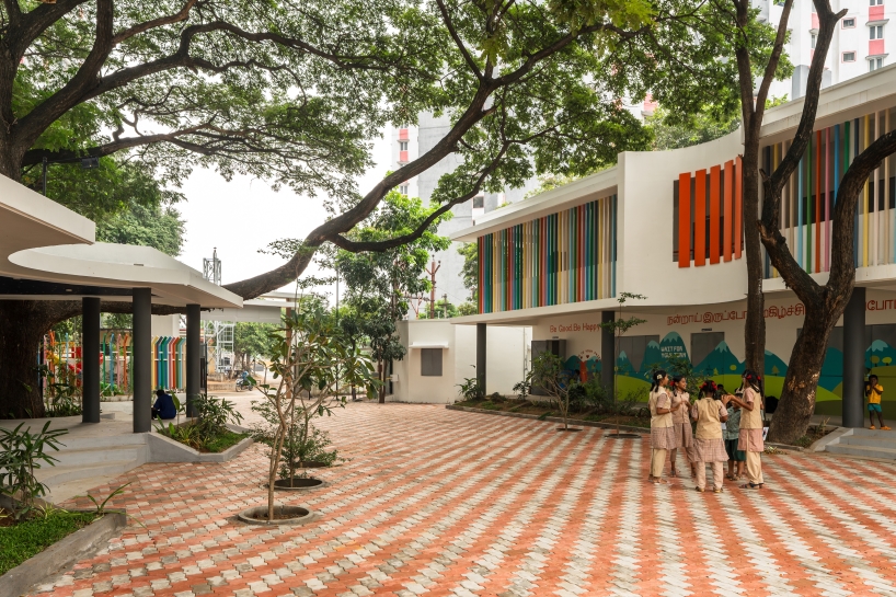 open corridors become classrooms as color and movement reshape an indian school campus - 5