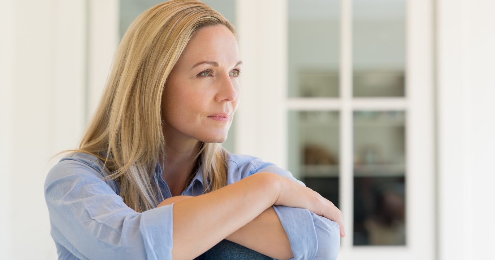 Psychology says people who live alone aren't just managing a household — they're performing every role a family of four would distribute, and the exhaustion they feel isn't laziness, it's the accumulated weight of being the cook, the cleaner, the planner, the fixer, and the emotional support all at once