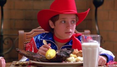 Roger Ebert Called This Star-Studded '90s Disaster One Of The Worst Movies Ever Made