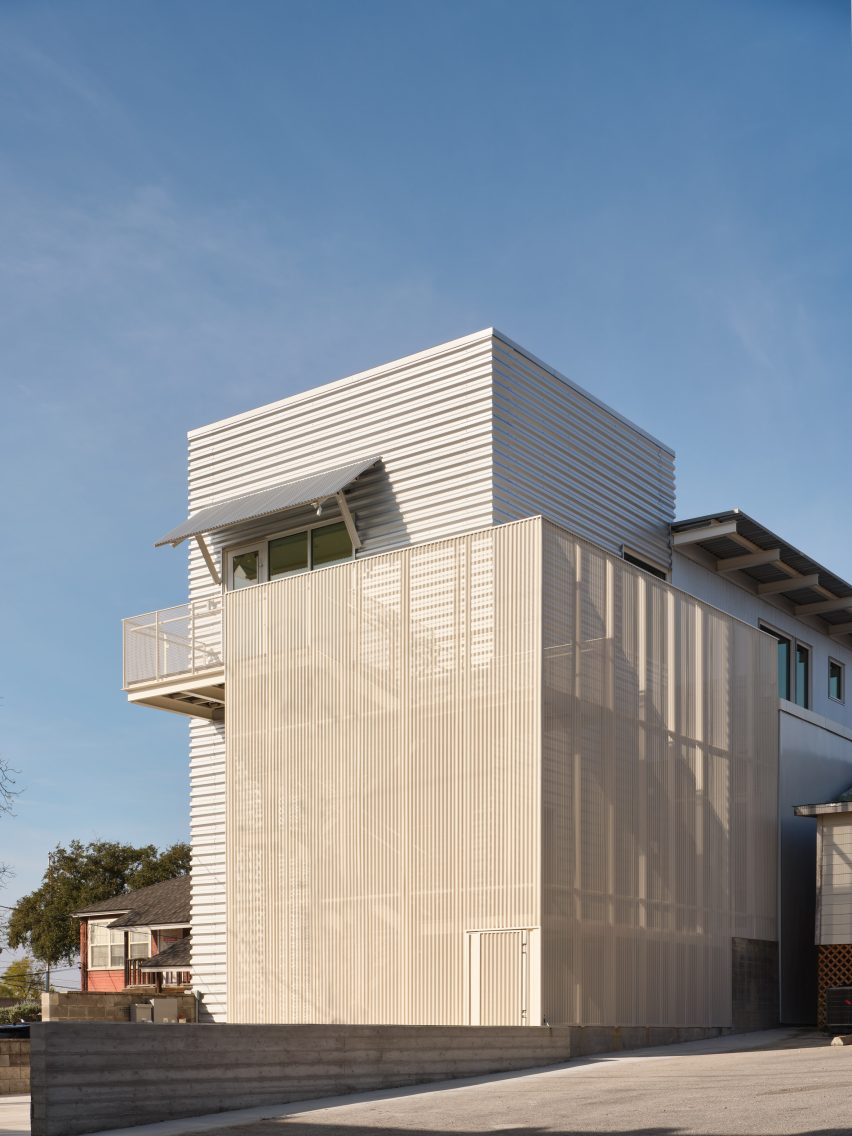 Marble Falls Arthouse from the rear