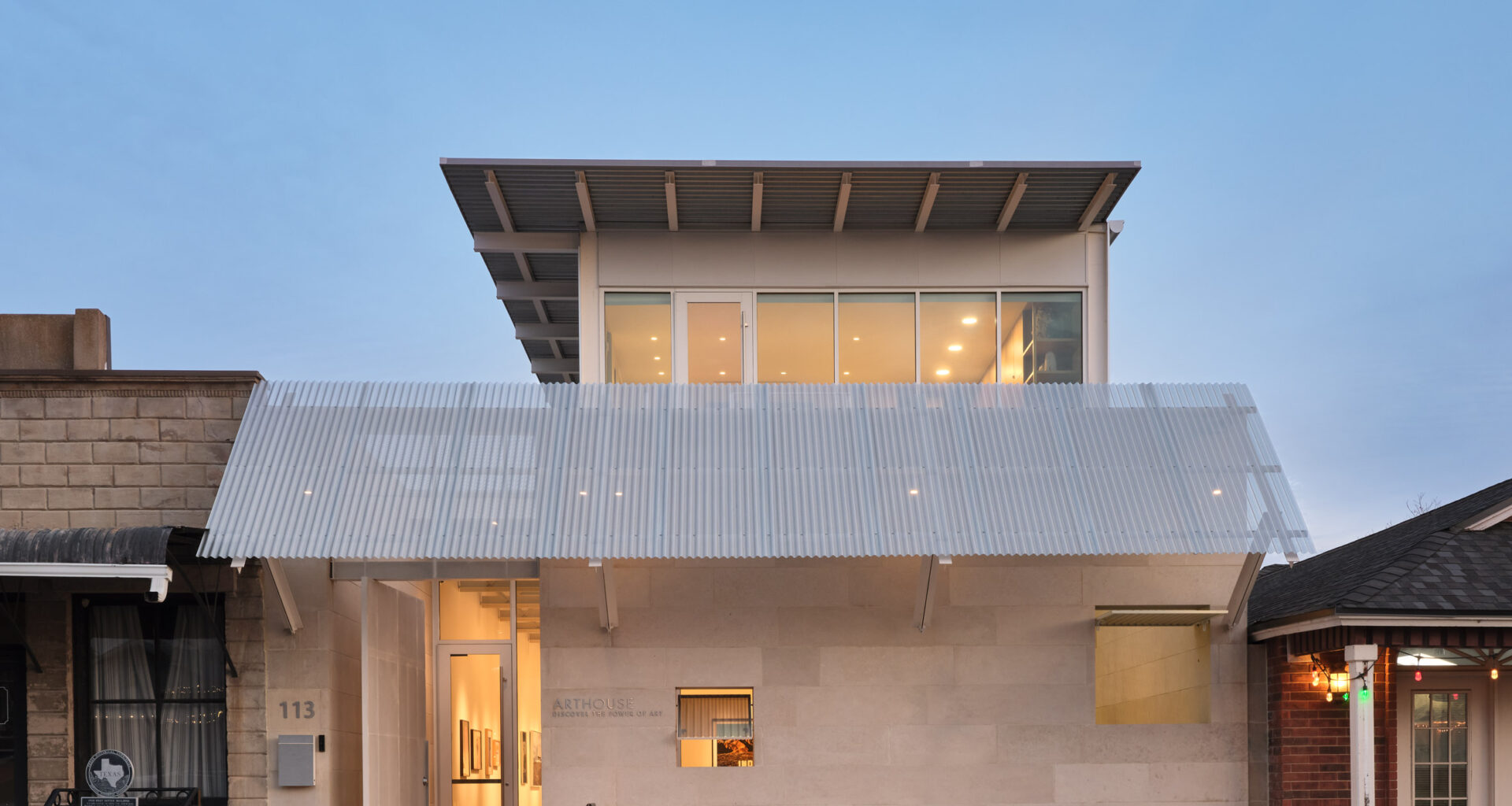 Lake Flato Architects creates gallery for Marble Falls Arthouse