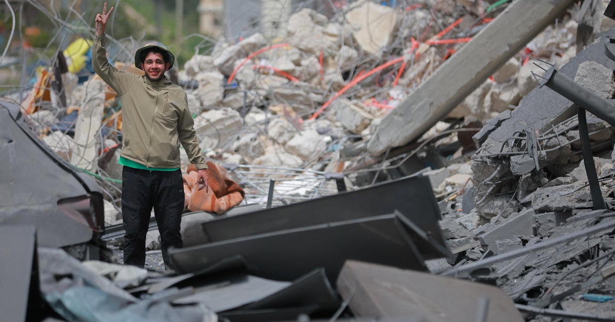 Iran says Strait of Hormuz "completely open" to all ships amid Israel-Lebanon ceasefire