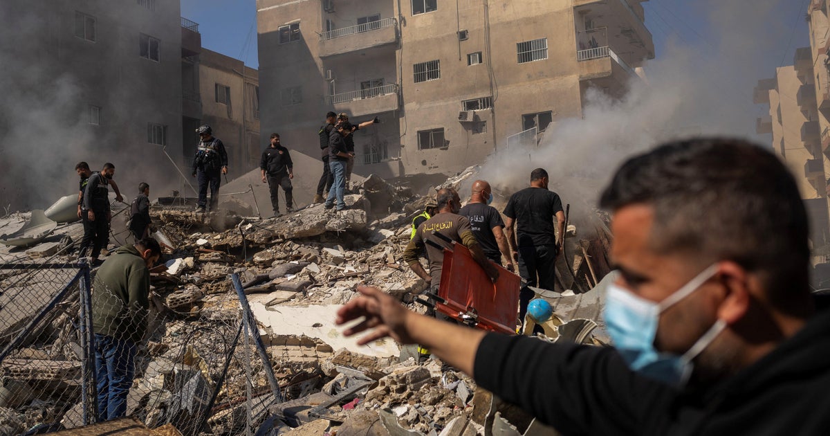 White House says reports of Strait of Hormuz closure are false as Iran claims Israel violating ceasefire