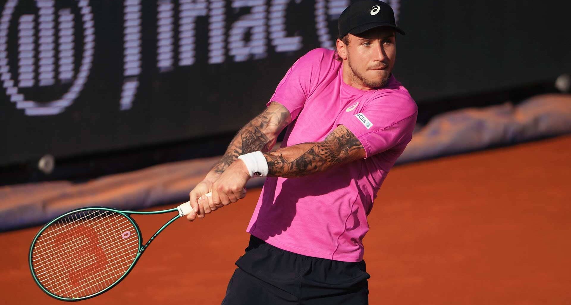 World No. 189 Alex Molcan stuns top seed Gabriel Diallo in Bucharest | ATP Tour